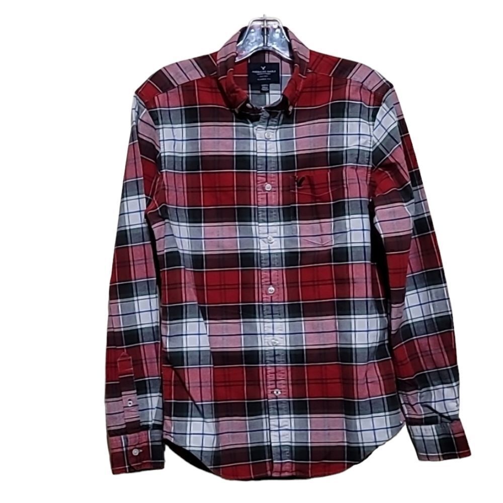American Eagle Red Plaid Men's Classic Fit LongSleeve Shirt Sz Small